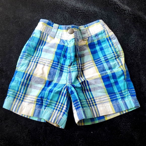 Kids size 18 months 3 pair of shorts bundle - Picture 3 of 6